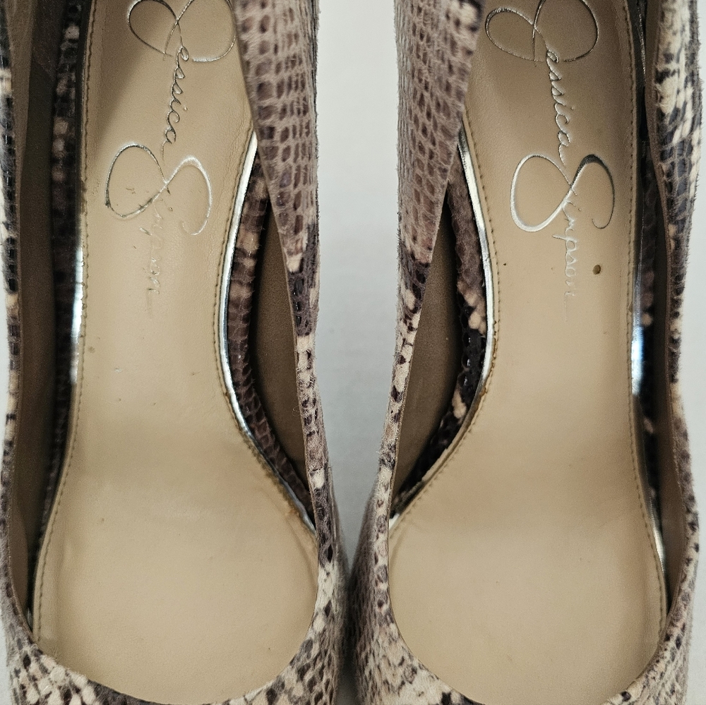 Jessica Simpson Womens Heels Size 8M Pumps Faux Snake Skin Pointed Toe - Picture 3 of 7